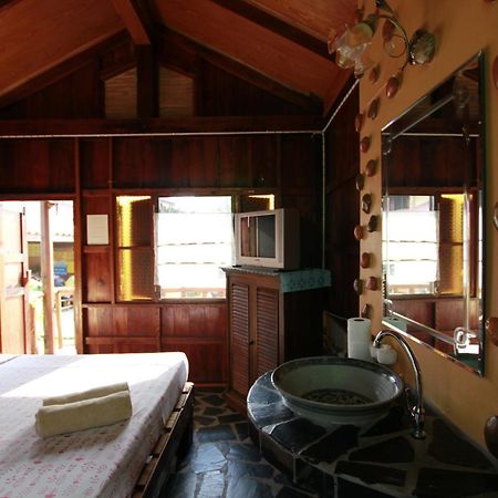 J&J Guesthouse Szukhothaj Szoba fotó