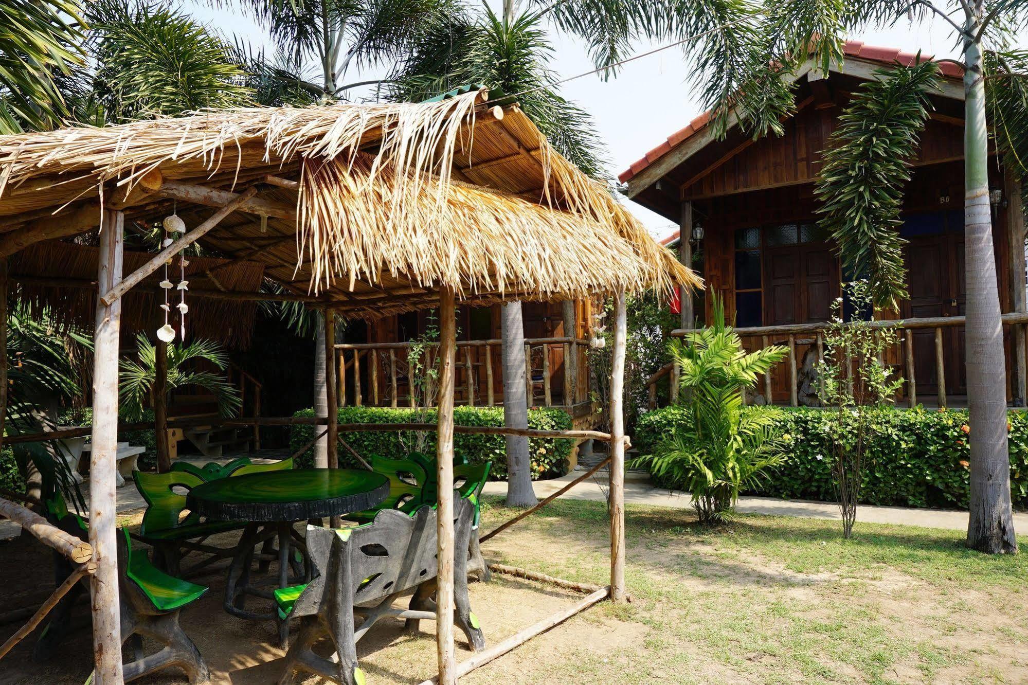 J&J Guesthouse Szukhothaj Kültér fotó